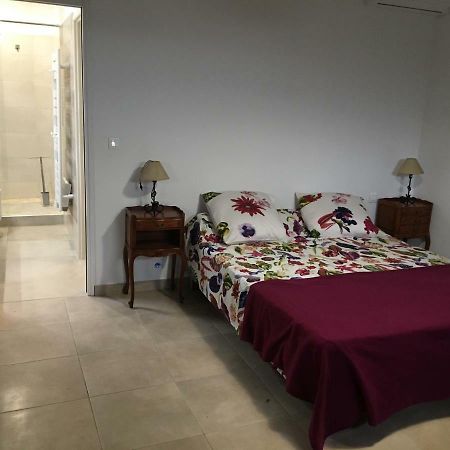 Apartamento Au domaine de Léa Hyères Exterior foto