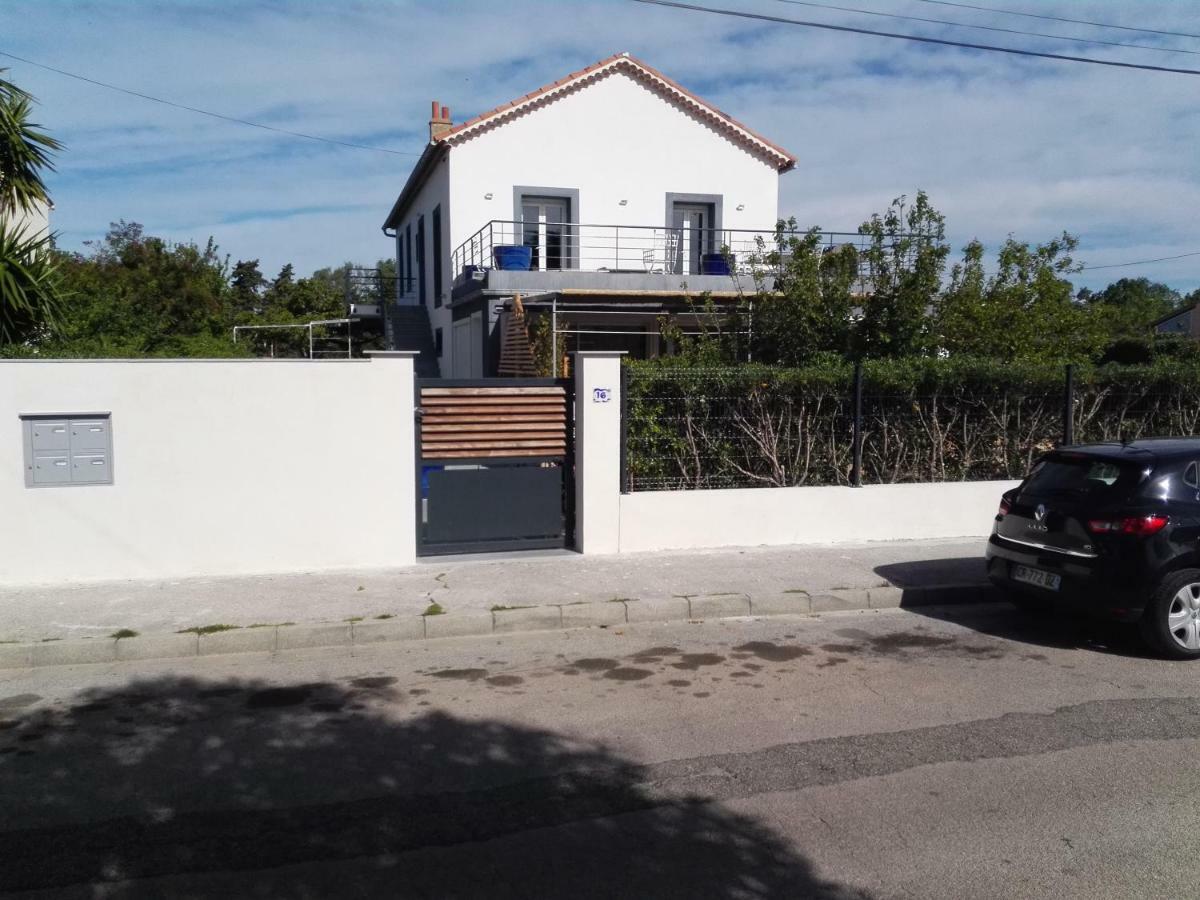 Apartamento Au domaine de Léa Hyères Exterior foto