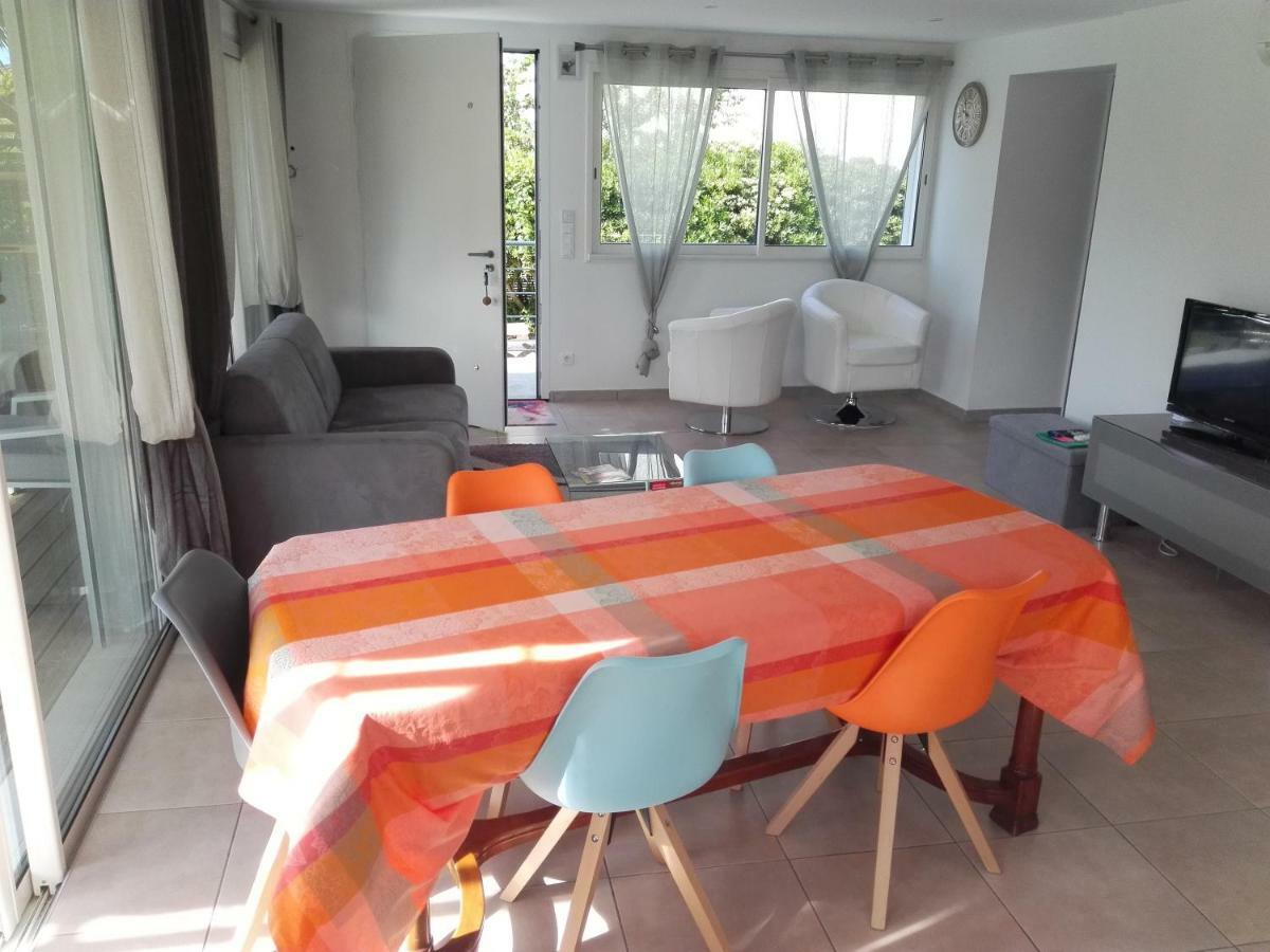 Apartamento Au domaine de Léa Hyères Exterior foto